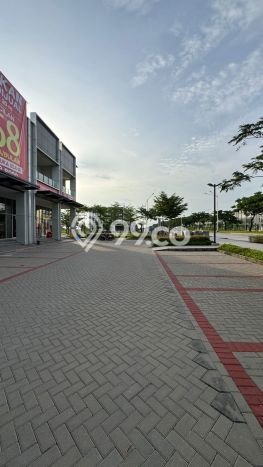 FOR RENT! Ruko di Pantai Indah Kapuk 2 Cocok untuk Bisnis 200m2 FOR RENT! Ruko di Pantai Indah Kapuk 2 Cocok untuk Bisnis 200m2