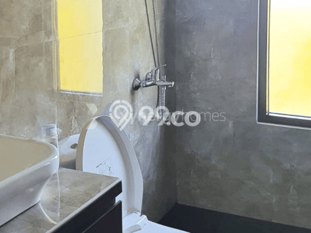 Rumah Modern Minimalis 5 Kamar Bisa Langsung Pindah di Parongpong Rumah Modern Minimalis 5 Kamar Bisa Langsung Pindah di Parongpong