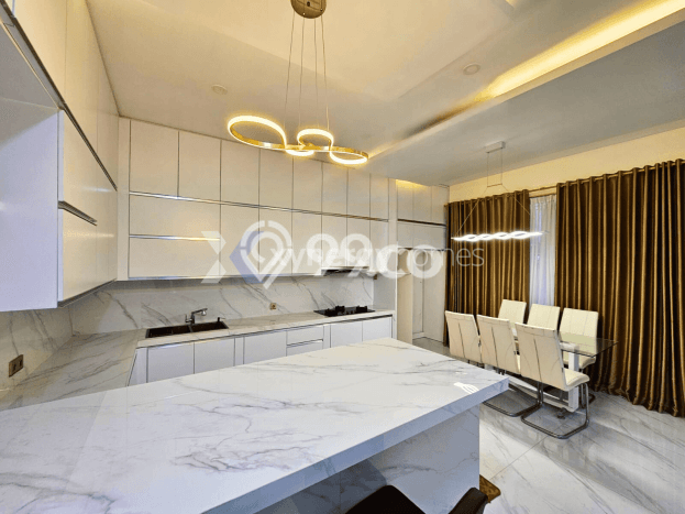Rumah Luxury Modern Tanpa Renovasi di Singgasana Bandung Rumah Luxury Modern Tanpa Renovasi di Singgasana Bandung