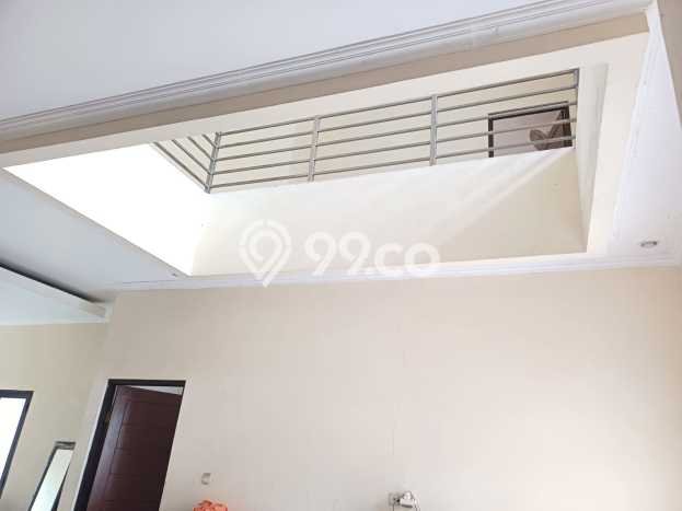 Ready to Use! Premium House LT 200m2 Desain Elegan di BSD Kencana Loka Ready to Use! Premium House LT 200m2 Desain Elegan di BSD Kencana Loka