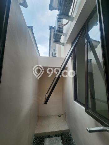 Jual Rumah Eksklusif 2 KT di BSD, Tangerang Jual Rumah Eksklusif 2 KT di BSD, Tangerang