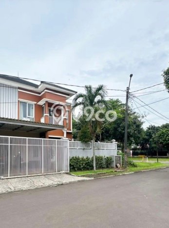 Rumah Mewah LB 287m2 Siap Pakai Desain Elegan di BSD, Tangerang Rumah Mewah LB 287m2 Siap Pakai Desain Elegan di BSD, Tangerang