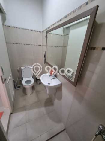 Jarang Ada! Rumah Sewa 4 Kamar Bagus Siap Huni Gading Serpong The Spring Jarang Ada! Rumah Sewa 4 Kamar Bagus Siap Huni Gading Serpong The Spring