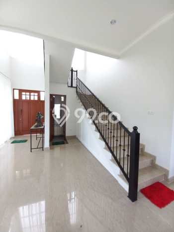 Investasi Menjanjikan 4 Kamar Tidur Lokasi Prestisius di Jantung Kota BSD Eminent, Tangerang Investasi Menjanjikan 4 Kamar Tidur Lokasi Prestisius di Jantung Kota BSD Eminent, Tangerang