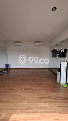 Rumah Mewah LB 356m2 Siap Huni Desain Elegan di Gading Serpong, Tangerang Rumah Mewah LB 356m2 Siap Huni Desain Elegan di Gading Serpong, Tangerang