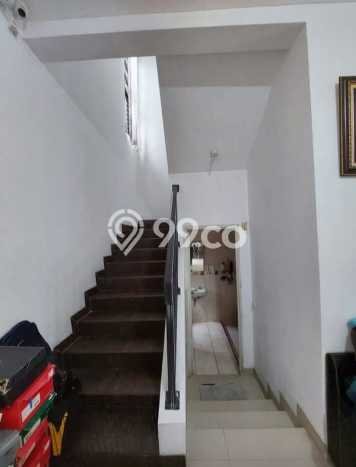 Rumah Elit Modern Tanpa Renovasi di BSD Tangerang Rumah Elit Modern Tanpa Renovasi di BSD Tangerang