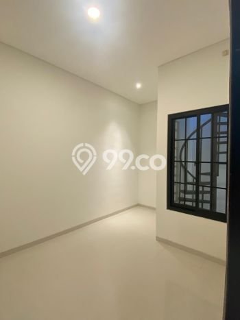 Dijual Rumah Eksklusif 2 KT di BSD Nusaloka, Tangerang Dijual Rumah Eksklusif 2 KT di BSD Nusaloka, Tangerang