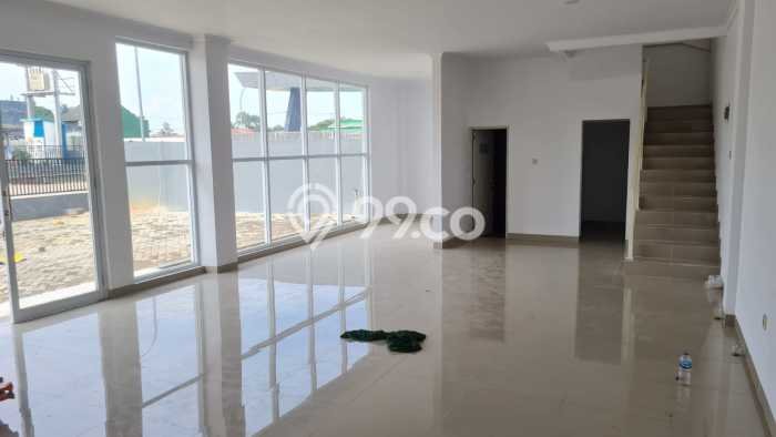 Gudang di Legok, Luas 540m², Disewakan, Area Bisnis, Ready Pakai Gudang di Legok, Luas 540m², Disewakan, Area Bisnis, Ready Pakai