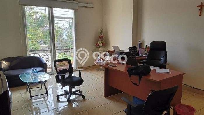 Dijual! Ruko di Gading Serpong Tangerang LT 78m2 / LB 202m2 Kawasan Bisnis Dijual! Ruko di Gading Serpong Tangerang LT 78m2 / LB 202m2 Kawasan Bisnis