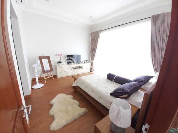 Investasi Menjanjikan 4 Kamar Tidur Lokasi Prestisius di Jantung Kota BSD Eminent, Tangerang Investasi Menjanjikan 4 Kamar Tidur Lokasi Prestisius di Jantung Kota BSD Eminent, Tangerang