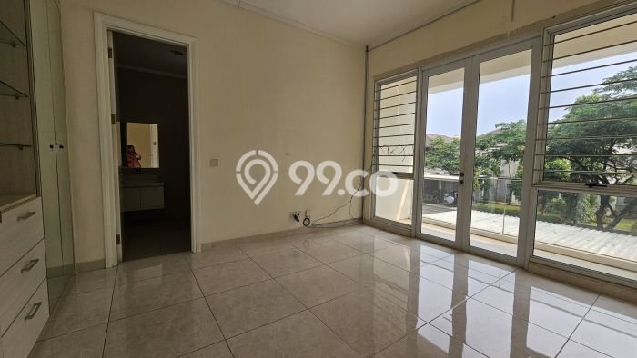 RARE UNIT! Rumah di BSD De Park, 5 KM, View Kota, Luas 450m² LB 375m² RARE UNIT! Rumah di BSD De Park, 5 KM, View Kota, Luas 450m² LB 375m²