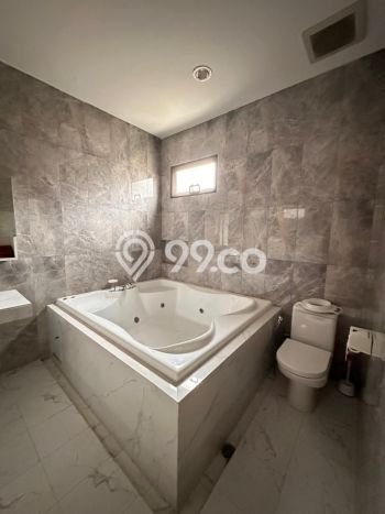 Jual Rumah Eksklusif 4 KT di BSD Green Wich, Tangerang Jual Rumah Eksklusif 4 KT di BSD Green Wich, Tangerang