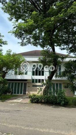 Rumah di BSD The Green, Tangerang, Luas 340m² Bangunan 400m² Rumah di BSD The Green, Tangerang, Luas 340m² Bangunan 400m²