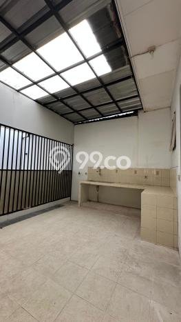 Rumah Luxury Modern Tanpa Renovasi di BSD Tangerang Rumah Luxury Modern Tanpa Renovasi di BSD Tangerang