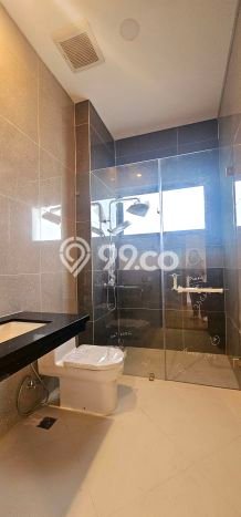Rumah Mewah LB 540m2 Siap Huni Desain Elegan di BSD Eminent, Tangerang Rumah Mewah LB 540m2 Siap Huni Desain Elegan di BSD Eminent, Tangerang