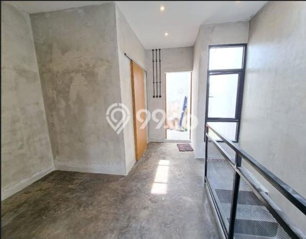 Rumah Modern 3 Kamar LT 60m2 di BSD Griya Loka Rumah Modern 3 Kamar LT 60m2 di BSD Griya Loka