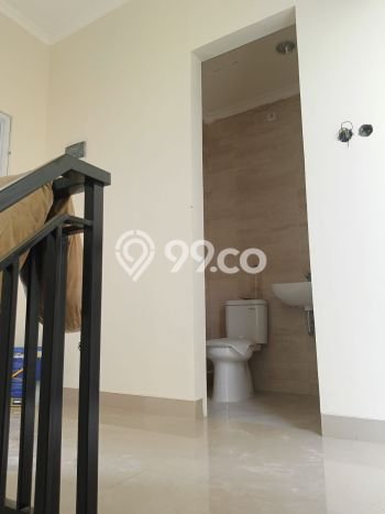 For Sale Hunian Rumah Nyaman 3 KT di Gading Serpong, Tangerang For Sale Hunian Rumah Nyaman 3 KT di Gading Serpong, Tangerang
