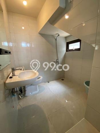 Rumah Strategis Modern Lb 65m2 di BSD, Tangerang Selatan Rumah Strategis Modern Lb 65m2 di BSD, Tangerang Selatan
