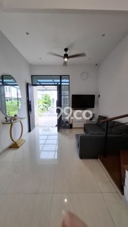 Rumah Mewah LB 356m2 Siap Huni Desain Elegan di Gading Serpong, Tangerang Rumah Mewah LB 356m2 Siap Huni Desain Elegan di Gading Serpong, Tangerang