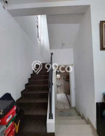 Rumah Elit Modern Tanpa Renovasi di BSD Tangerang Rumah Elit Modern Tanpa Renovasi di BSD Tangerang
