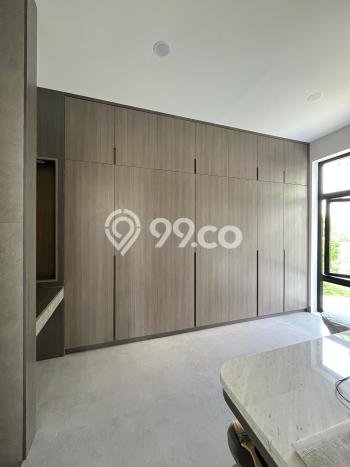 Dijual Rumah Mewah Megah Dengan View Cantik di Alam Sutera, Tangerang Dijual Rumah Mewah Megah Dengan View Cantik di Alam Sutera, Tangerang