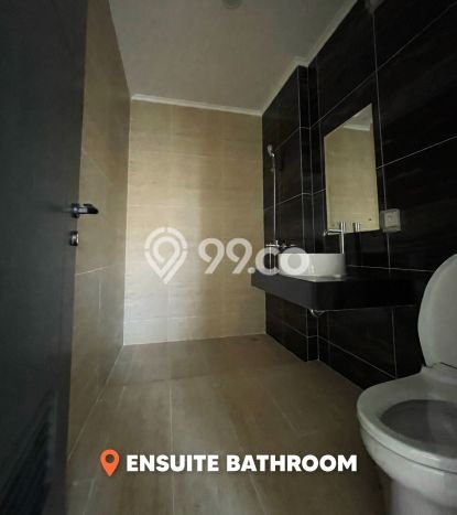 Dijual Rumah Luas Elegan Dengan View Eksklusif di Gading Serpong, Tangerang Dijual Rumah Luas Elegan Dengan View Eksklusif di Gading Serpong, Tangerang