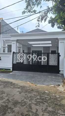 Rumah LT 162m² / LB 183m² View Gunung di BSD Griya Loka, Tangerang Rumah LT 162m² / LB 183m² View Gunung di BSD Griya Loka, Tangerang