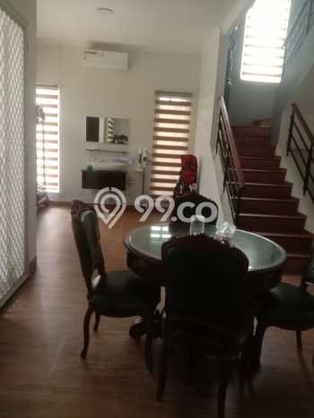 Jual Rumah Luas Megah Dengan View Eksklusif di Gading Serpong, Tangerang Jual Rumah Luas Megah Dengan View Eksklusif di Gading Serpong, Tangerang