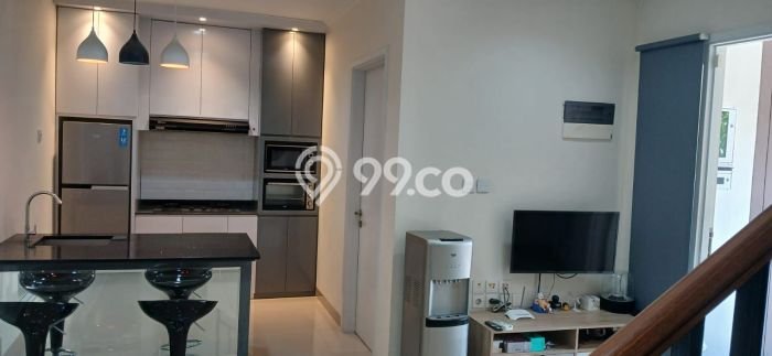 Dijual Hunian Rumah Terawat 4 Kamar di Gading Serpong, Tangerang Dijual Hunian Rumah Terawat 4 Kamar di Gading Serpong, Tangerang
