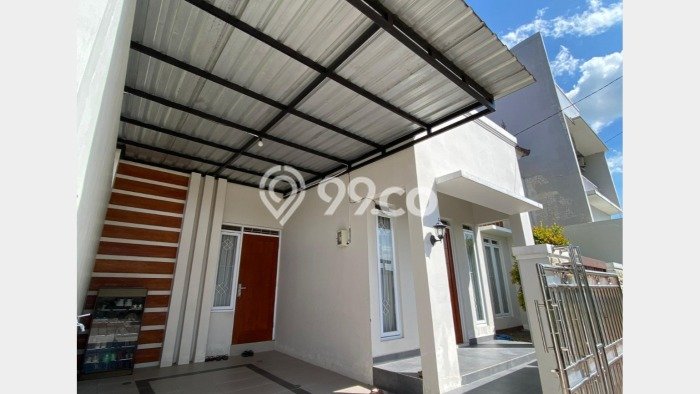 Rumah Modern Cantik 2 KT Bisa Langsung Pindah di Klaten Selatan Rumah Modern Cantik 2 KT Bisa Langsung Pindah di Klaten Selatan