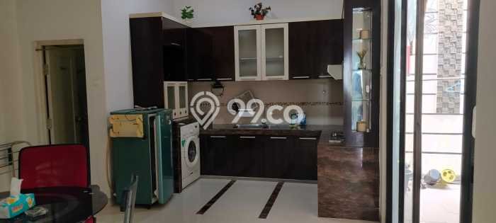 Rumah Modern 3 Kamar LT 160m2 di Batam Centre Rumah Modern 3 Kamar LT 160m2 di Batam Centre