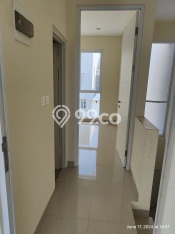 Rumah Minimalis 2 Kamar LT 60m2 di Taman Surya Rumah Minimalis 2 Kamar LT 60m2 di Taman Surya