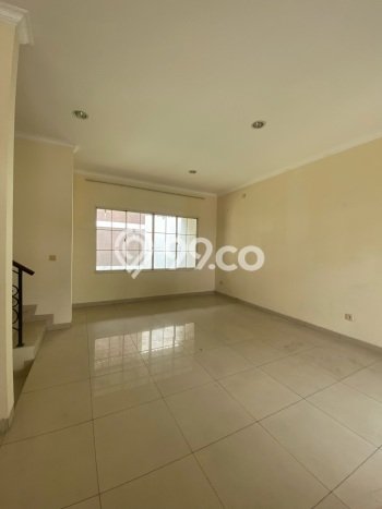 Jarang Ada! Rumah Sewa 3 Kamar Bagus Siap Huni Green Lake City Jarang Ada! Rumah Sewa 3 Kamar Bagus Siap Huni Green Lake City