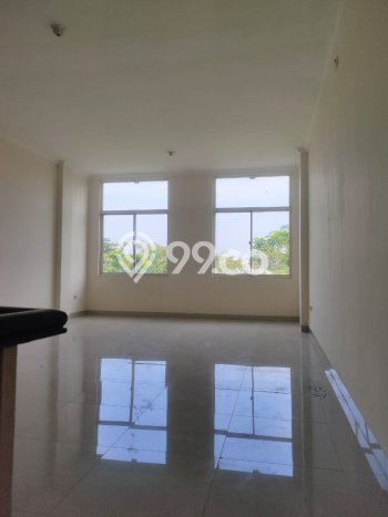 Ruko Lokasi Strategis di Green Lake City, Luas 286m², Siap Operasional Ruko Lokasi Strategis di Green Lake City, Luas 286m², Siap Operasional