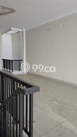 Ruko Area Komersial di Green Lake City, Luas 286m², Disewakan, Ready Pakai Ruko Area Komersial di Green Lake City, Luas 286m², Disewakan, Ready Pakai