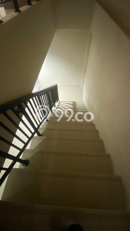 AREA BERKEMBANG! Ruko Disewakan Kawasan Green Lake City, Luas 286m², Siap Bisnis AREA BERKEMBANG! Ruko Disewakan Kawasan Green Lake City, Luas 286m², Siap Bisnis