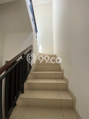 SPECIAL LISTING! Rumah area Green Lake City, 3 KM, Akses Fasilitas, LT 108m² LB 130m² SPECIAL LISTING! Rumah area Green Lake City, 3 KM, Akses Fasilitas, LT 108m² LB 130m²