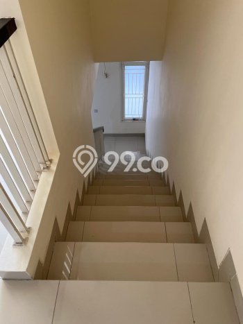 Rumah Strategis di Green Lake City, 2 KM, Area Tenang, Luas 60m² LB 84m² Rumah Strategis di Green Lake City, 2 KM, Area Tenang, Luas 60m² LB 84m²