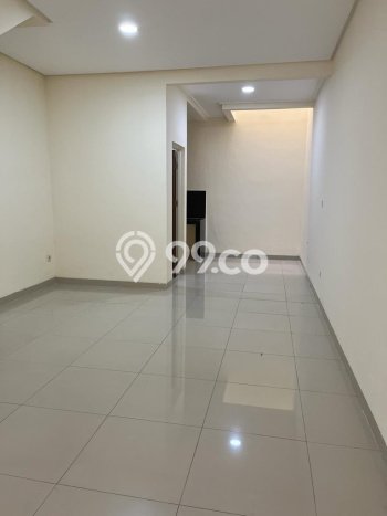 Rumah Strategis kawasan Green Lake City, 2 KT, Area Tenang, Luas 60m² Bangunan 84m² Rumah Strategis kawasan Green Lake City, 2 KT, Area Tenang, Luas 60m² Bangunan 84m²