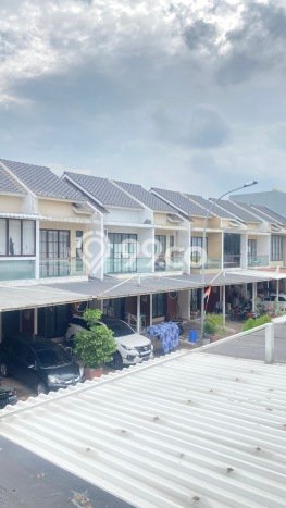 PRIME LOCATION! Rumah area Green Lake City, 2 KM, Lingkungan Strategis, Luas 60m² LB 84m² PRIME LOCATION! Rumah area Green Lake City, 2 KM, Lingkungan Strategis, Luas 60m² LB 84m²