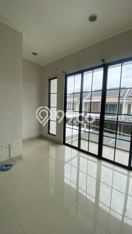 PRIME LOCATION! Rumah area Green Lake City, 2 KM, Lingkungan Strategis, Luas 60m² LB 84m² PRIME LOCATION! Rumah area Green Lake City, 2 KM, Lingkungan Strategis, Luas 60m² LB 84m²