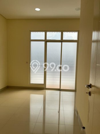BEST LOCATION! Rumah kawasan Green Lake City, Dekat Tol, 2 KT, Luas 60m² Bangunan 84m² BEST LOCATION! Rumah kawasan Green Lake City, Dekat Tol, 2 KT, Luas 60m² Bangunan 84m²
