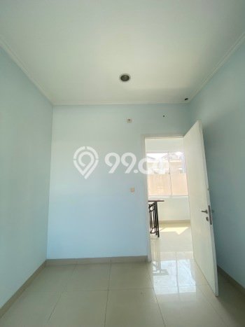 Rumah Nyaman area Green Lake City, 3 KT, Akses Mudah Rumah Nyaman area Green Lake City, 3 KT, Akses Mudah