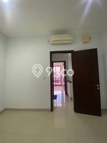 Rumah di Green Lake City, 2 KT, Lingkungan Asri, Luas 48m² Bangunan 76m² Rumah di Green Lake City, 2 KT, Lingkungan Asri, Luas 48m² Bangunan 76m²