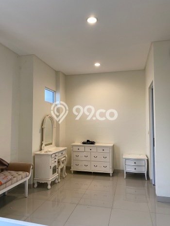 Rumah di Green Lake City, 3 KT, Konsep Modern, LT 144m² Bangunan 147m² Rumah di Green Lake City, 3 KT, Konsep Modern, LT 144m² Bangunan 147m²