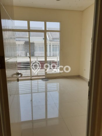 HUNIAN PILIHAN! Rumah kawasan Green Lake City, 0 KM, Lingkungan Strategis, Luas 60m² LB 84m² HUNIAN PILIHAN! Rumah kawasan Green Lake City, 0 KM, Lingkungan Strategis, Luas 60m² LB 84m²