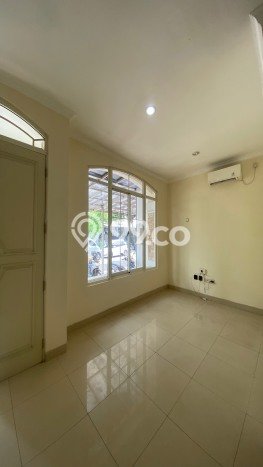 Rumah di Green Lake City, Akses ke Stasiun, 3 KM, Luas 90m² LB 100m² Rumah di Green Lake City, Akses ke Stasiun, 3 KM, Luas 90m² LB 100m²