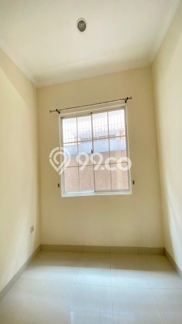 PENAWARAN EKSKLUSIF! Rumah kawasan Green Lake City, 3 KT, Lingkungan Elite, Luas 90m² Bangunan 100m² PENAWARAN EKSKLUSIF! Rumah kawasan Green Lake City, 3 KT, Lingkungan Elite, Luas 90m² Bangunan 100m²