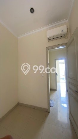 PENAWARAN EKSKLUSIF! Rumah kawasan Green Lake City, 3 KT, Lingkungan Elite, Luas 90m² Bangunan 100m² PENAWARAN EKSKLUSIF! Rumah kawasan Green Lake City, 3 KT, Lingkungan Elite, Luas 90m² Bangunan 100m²