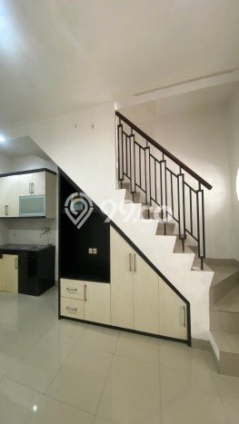 BEST LOCATION! Rumah di Green Lake City, Dekat Stasiun, 2 KT, LT 48m² Bangunan 60m² BEST LOCATION! Rumah di Green Lake City, Dekat Stasiun, 2 KT, LT 48m² Bangunan 60m²